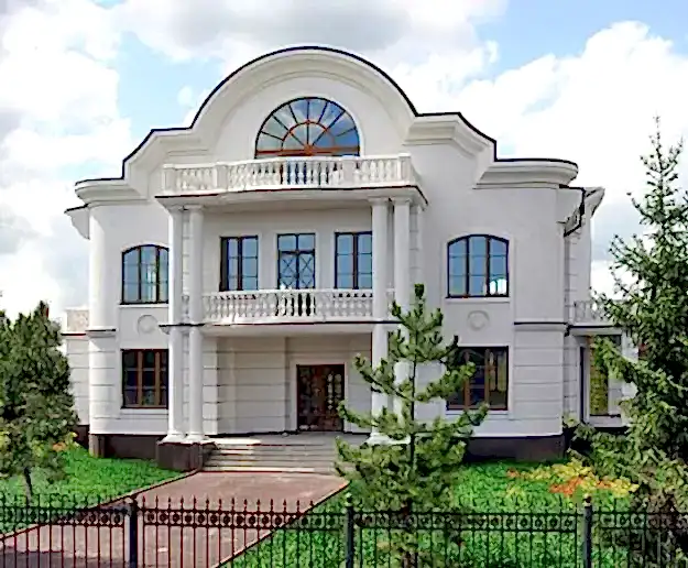 цветные окна в дом